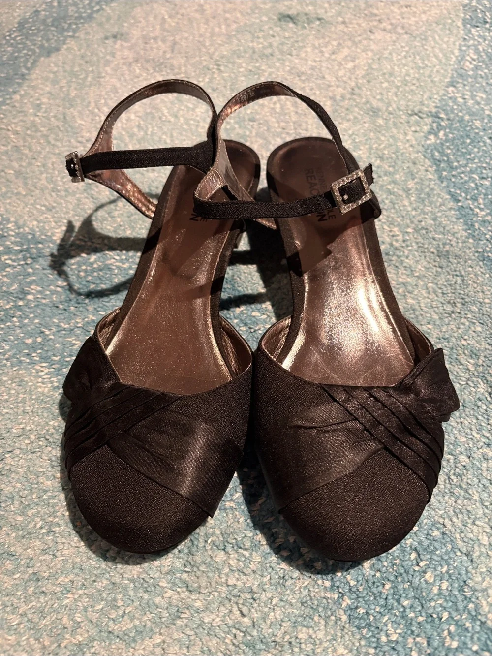 Kenneth Cole Reaction Closed Toe Sandals, Sz 5.
